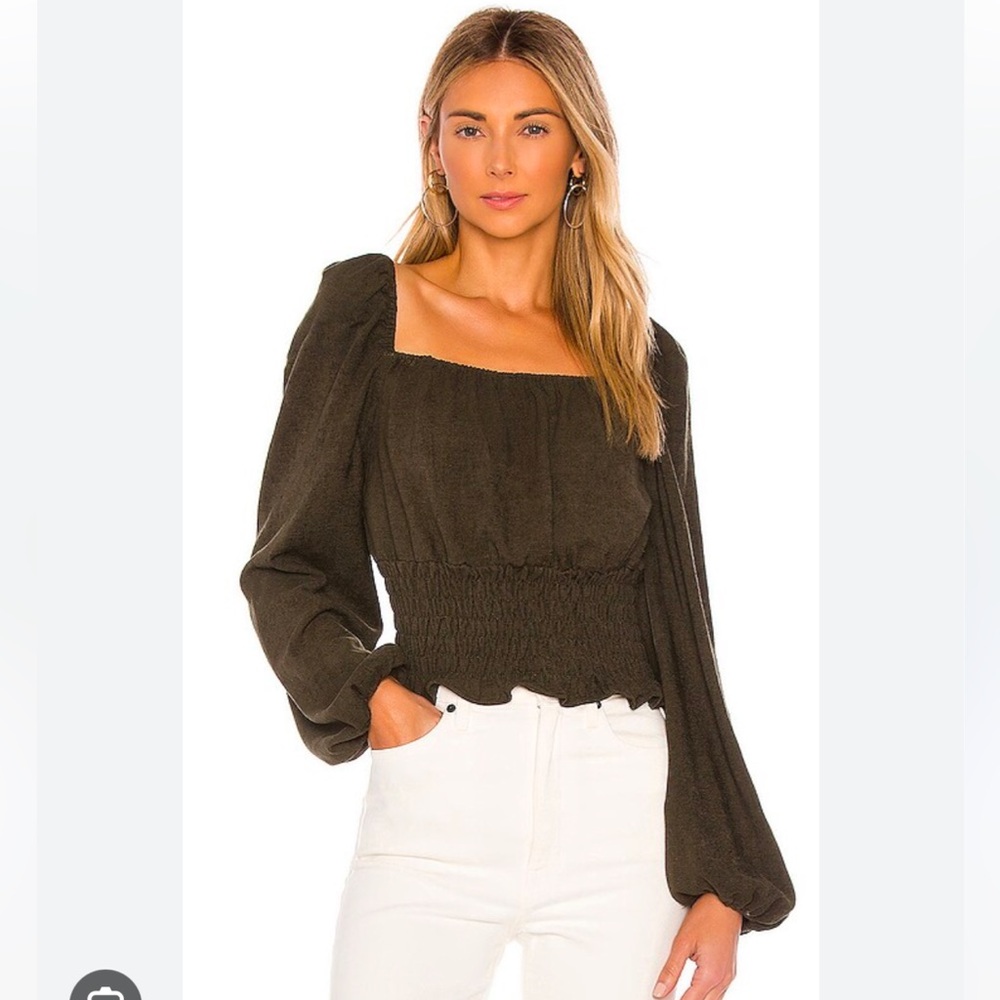 Line & Dot Cinched Waist blouse
